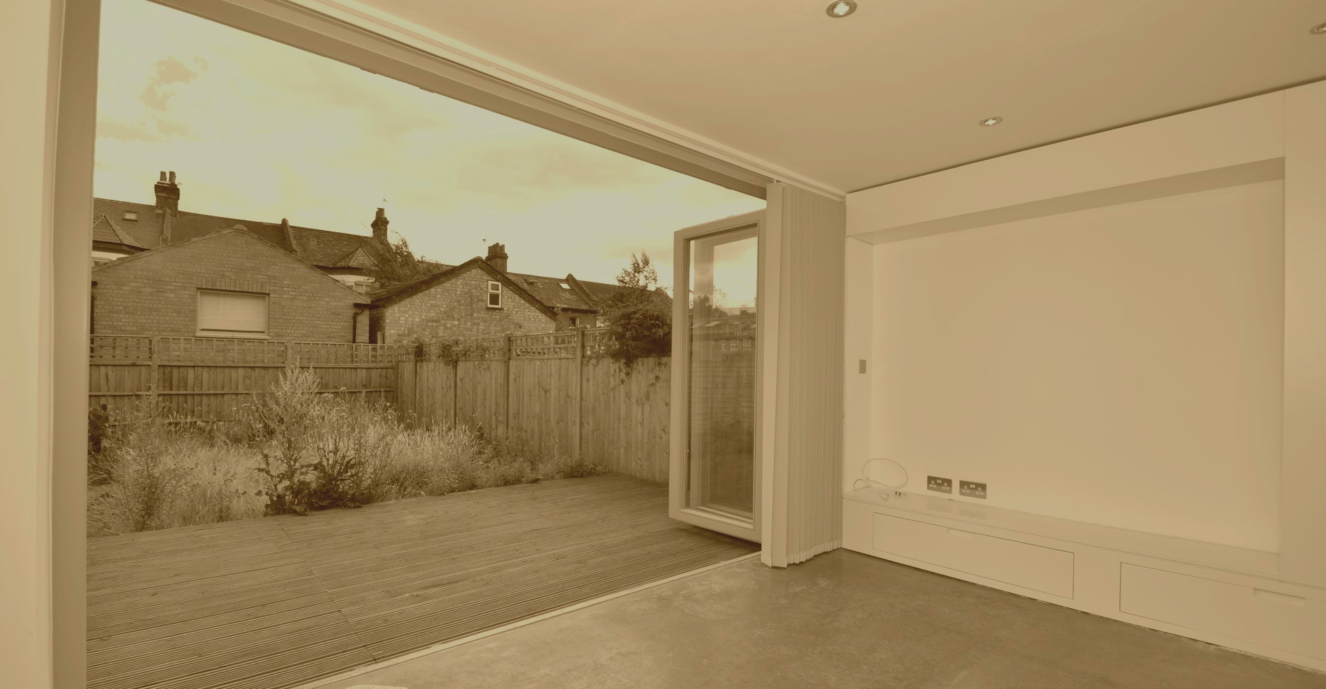 Slider, Glaziers in Palmers Green, N13